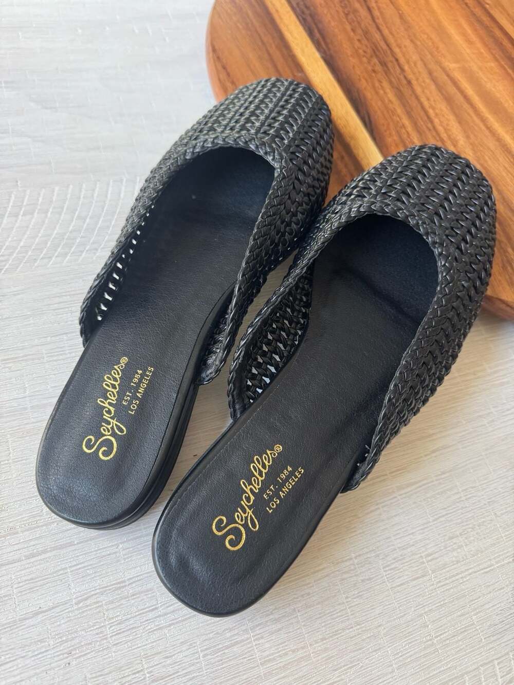 Seychelles Black Woven Mule Slide Sandals Size 9.5